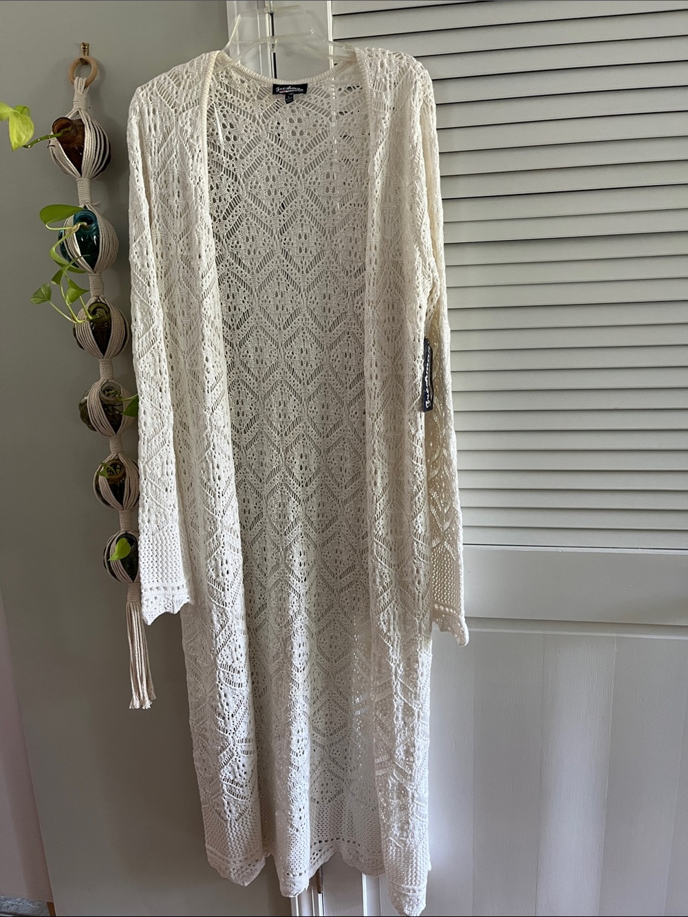 Freshman White Crochet Open Cardigan
